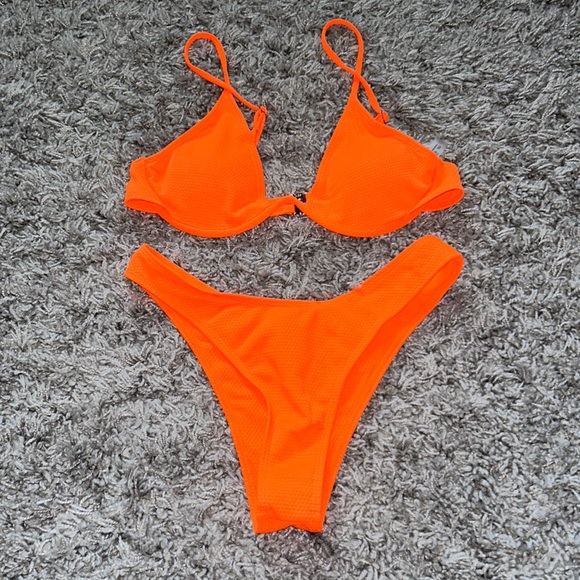 SHEIN Other - Shein Neon Orange Underwire Bikini Size Small